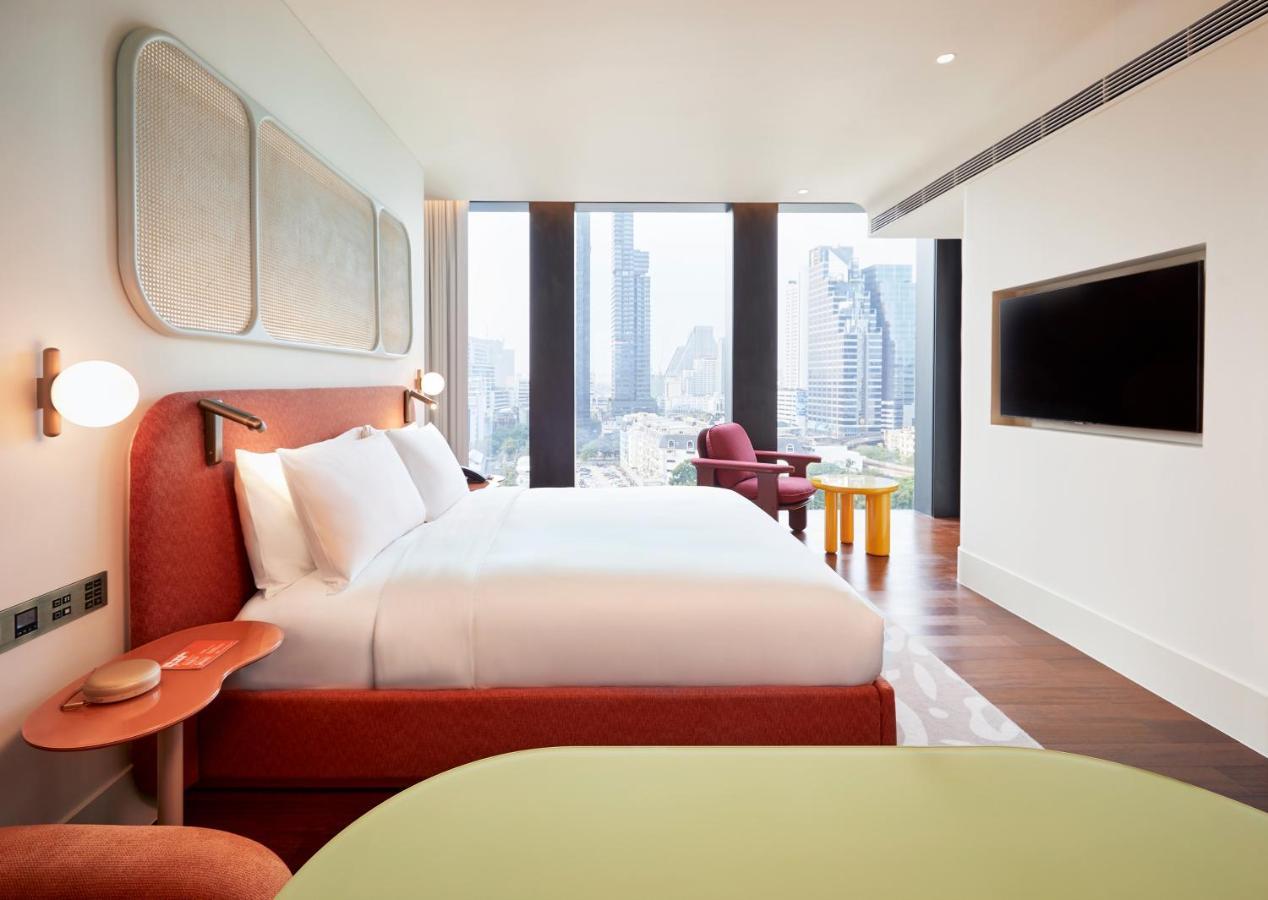 The Standard, Bangkok Mahanakhon Exterior foto A room at the hotel