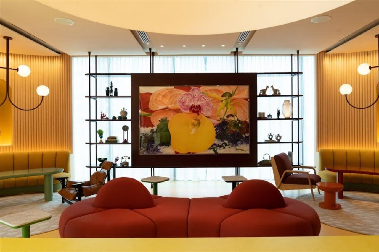 The Standard, Bangkok Mahanakhon Exterior foto The interior of the hotel